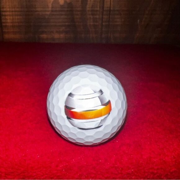 ISU Global Insurance Logo Graphic Taylor Made Rare Collectable White Golf Ball - Picture 1 of 5
